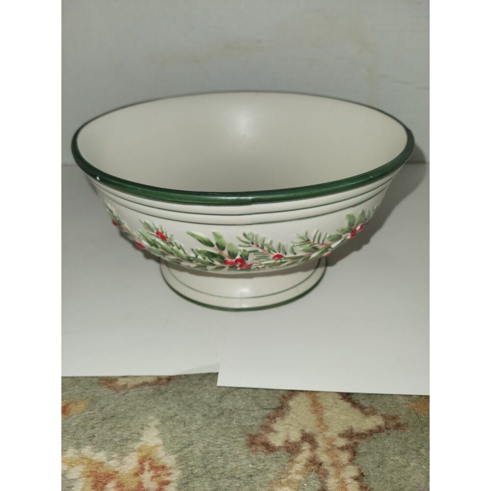 Yankee Candle Company Christmas Holly Berry Large Potpourri Console Bowl Decor